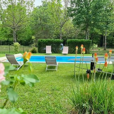 Charmant Gite Piscine Privee Chauffee Climatise Aux Portes Du Perigord Entre Villereal Et Monpazier 度假居 *