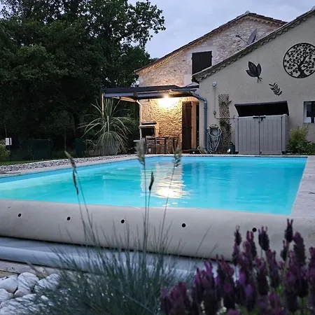 Charmant Gite Piscine Privee Chauffee Climatise Aux Portes Du Perigord Entre Villereal Et Monpazier 度假居
